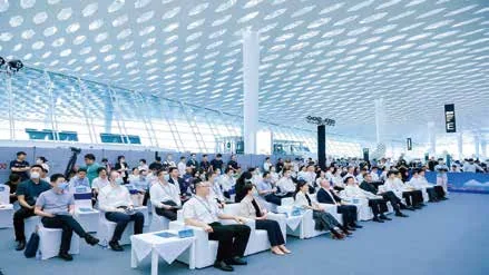 海南航空国际航线复航仪式：航站楼内的仪式来宾与座席