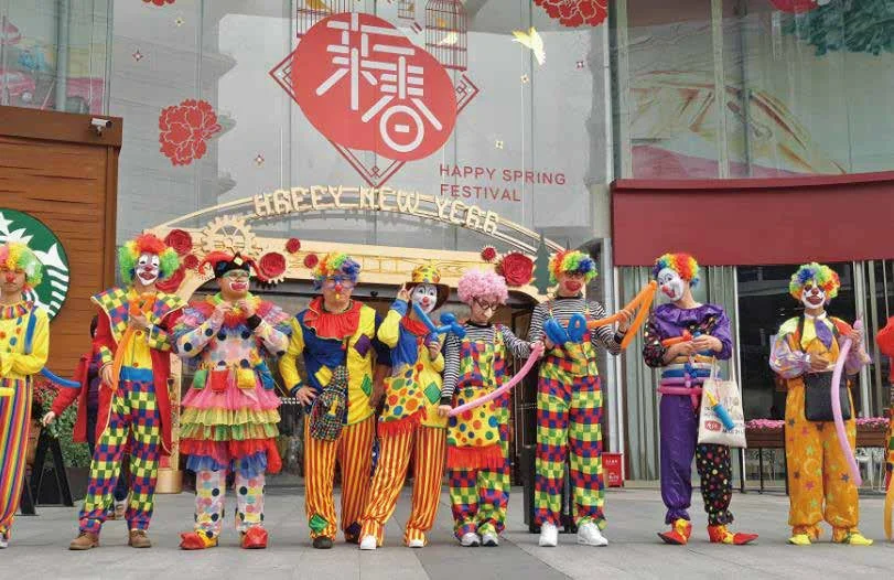 卓悦汇迎新年系列活动:卓悦汇新春舞台上的民俗表演